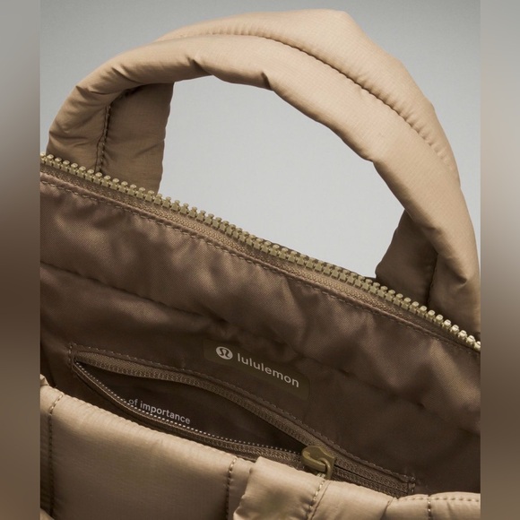 New LULULEMON Quilted Grid Tote Mini Handbag Bag Fawn Brown 5L - Picture 4 of 9